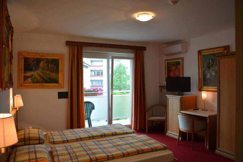 Hotel Dischma - Free Bus And Train Ticket Paradiso Rom bilde