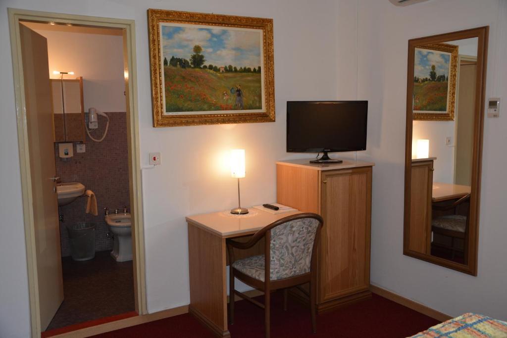 Hotel Dischma - Free Bus And Train Ticket Paradiso Rom bilde