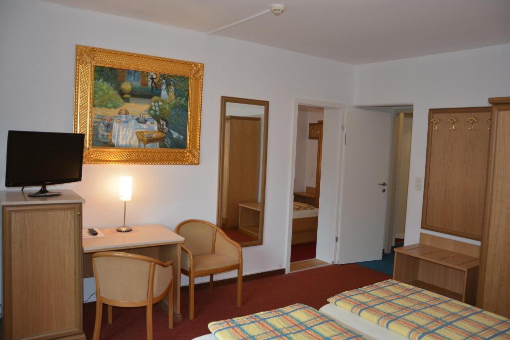 Hotel Dischma - Free Bus And Train Ticket Paradiso Rom bilde